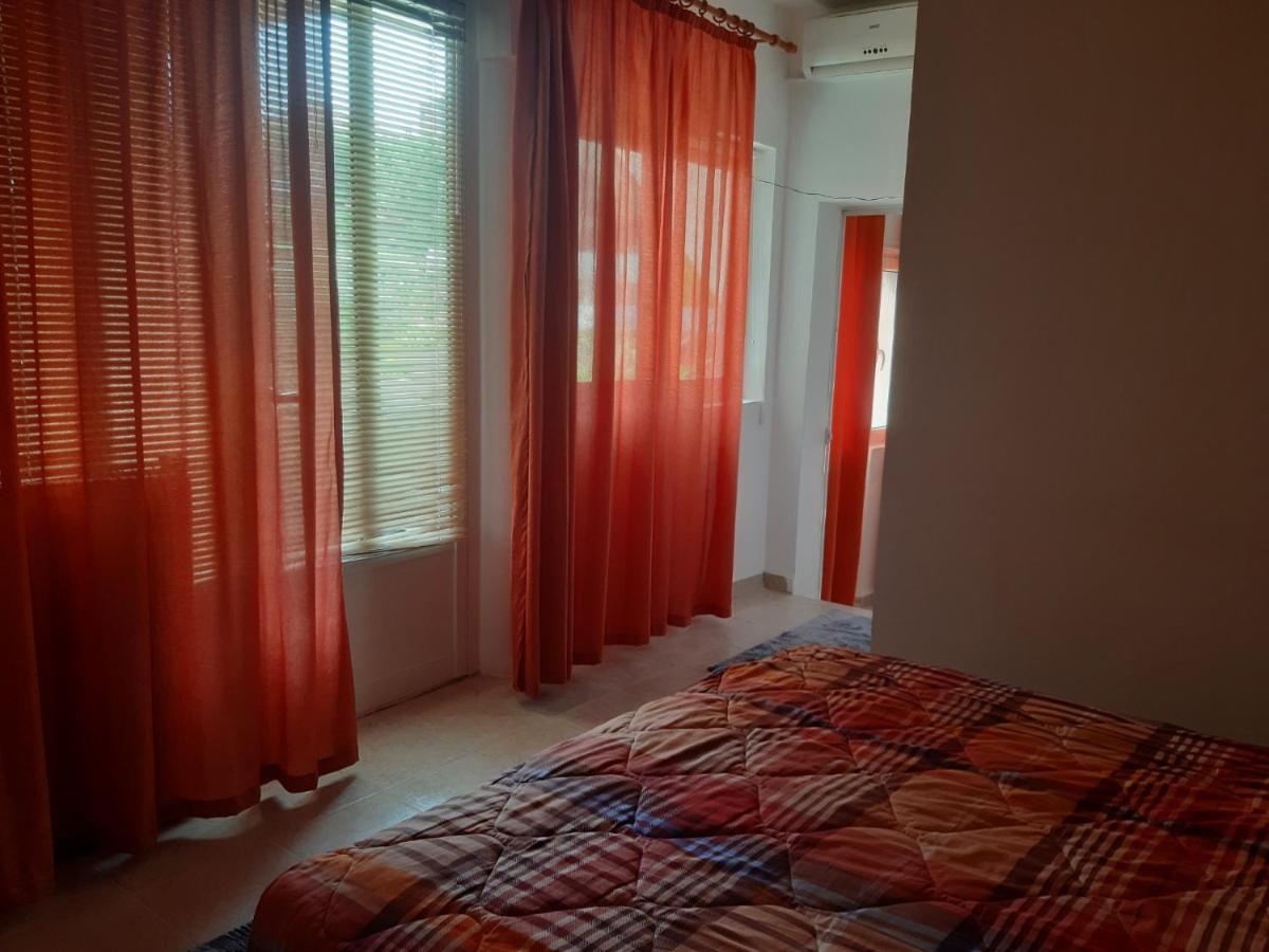 Guest'S House "Lindi&Roni" Apartment อุลซิน ภายนอก รูปภาพ